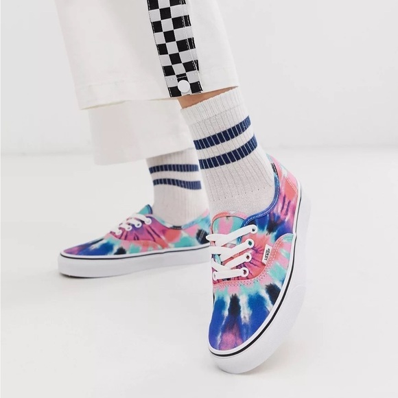 Vans | Authentic | Tie Dye Sneakers - Picture 1 of 14